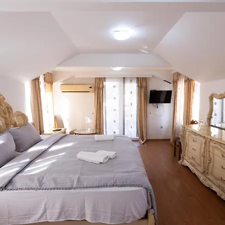 호스텔 Garni Palma *