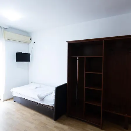 Garni Palma 호스텔 노비파자르